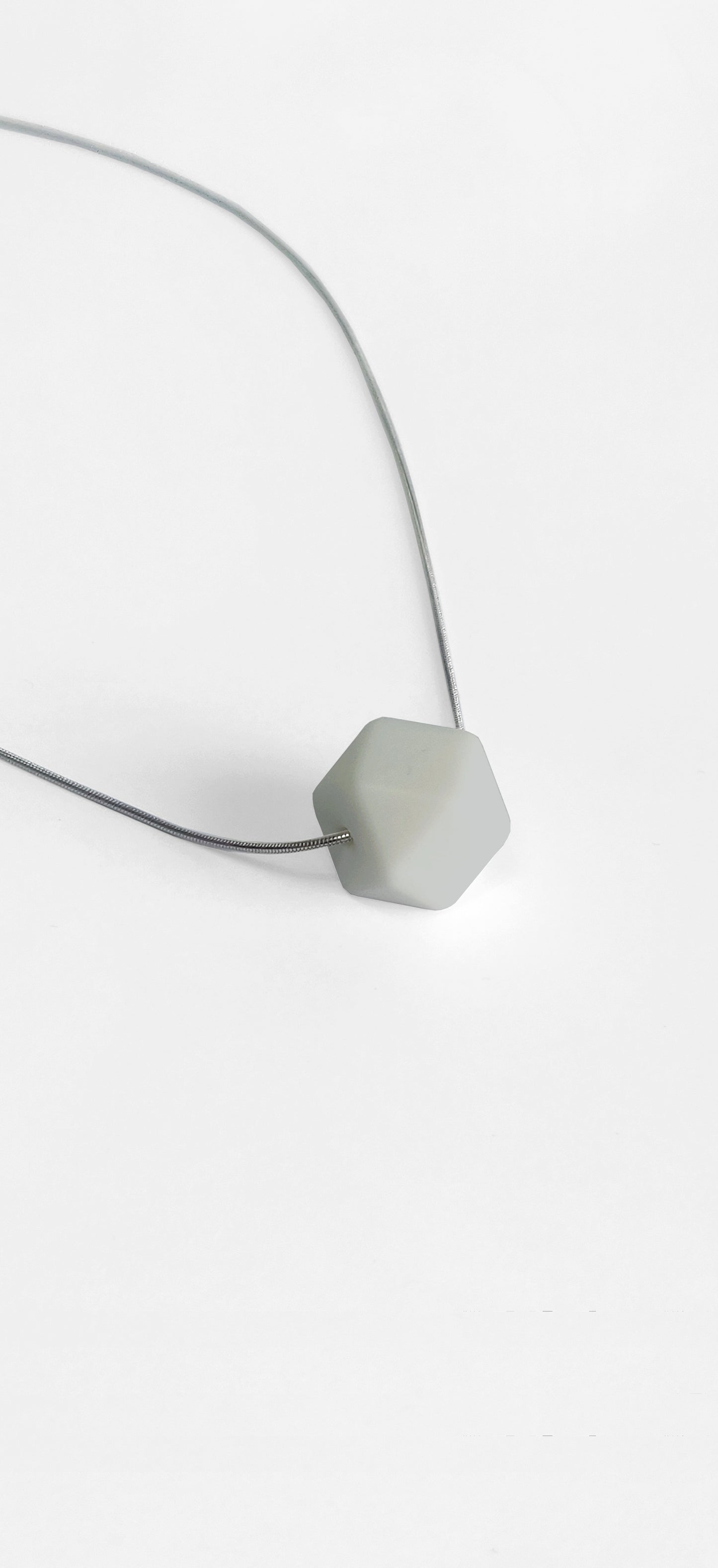 Anti-stress necklace - Grey