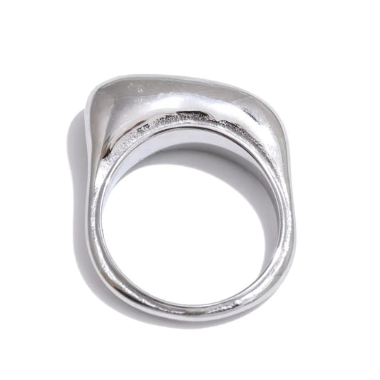 Hera Ring